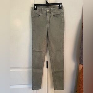 American Eagle Next Level Stretch High Waisted Jeans Size: 6